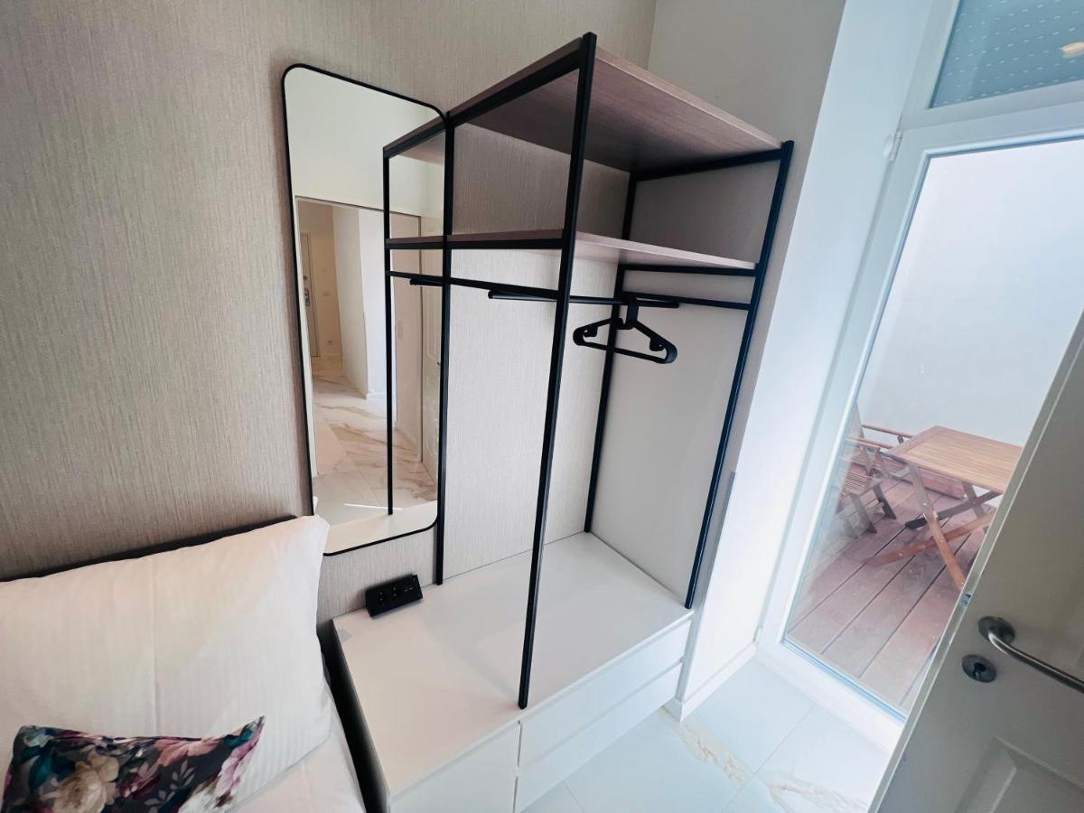 Zeus Design Schlosspark Schoenbrunn Appartement *